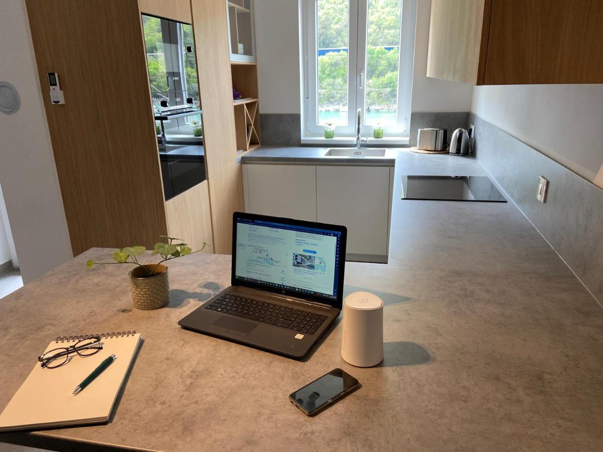 Apartment Lucie โพลมิน ภายนอก รูปภาพ